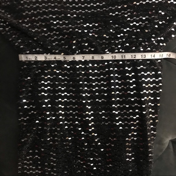 Jessica Howard Metallic black silver dress size 12 dress can fit larger size - Picture 6 of 11